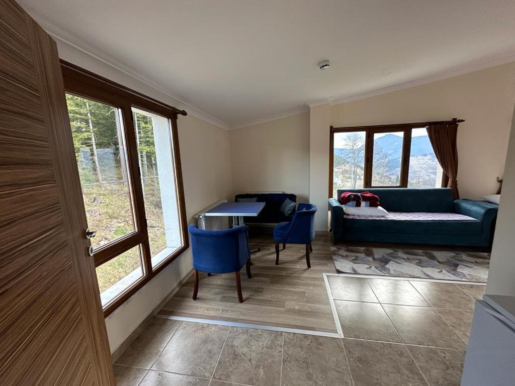 MEŞEİÇİ BUTiK HOTEL Macka Eksteriør billede