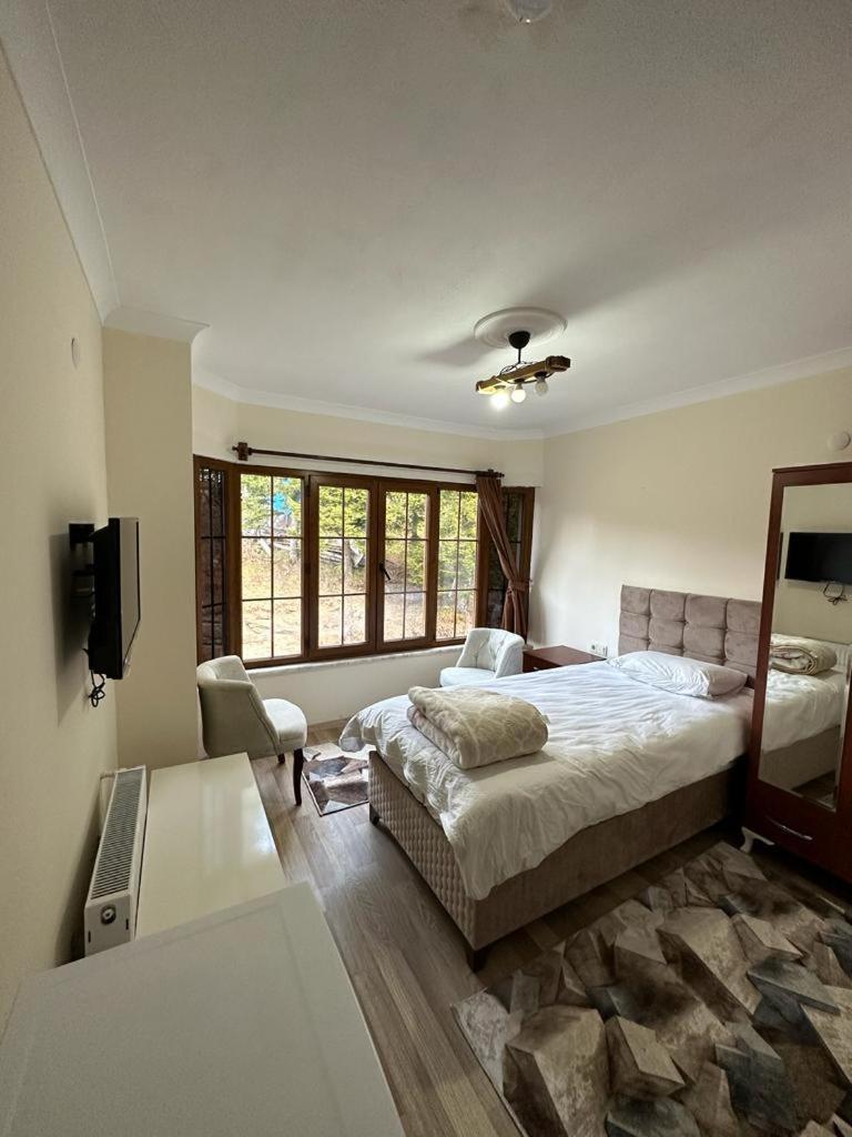 MEŞEİÇİ BUTiK HOTEL Macka Eksteriør billede