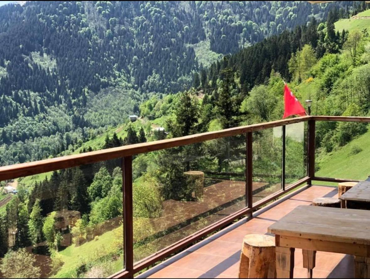 MEŞEİÇİ BUTiK HOTEL Macka Eksteriør billede